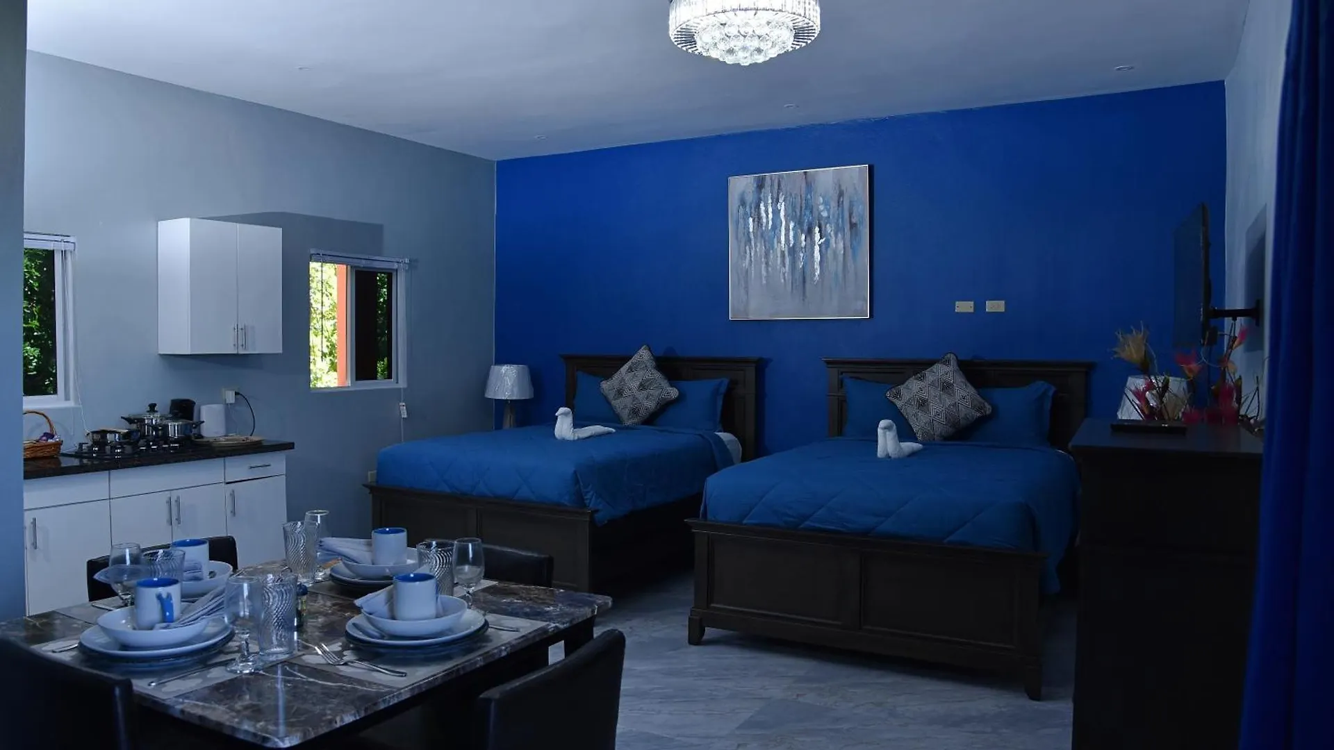 Lsstonethrow Apts Montego Bay Guest house